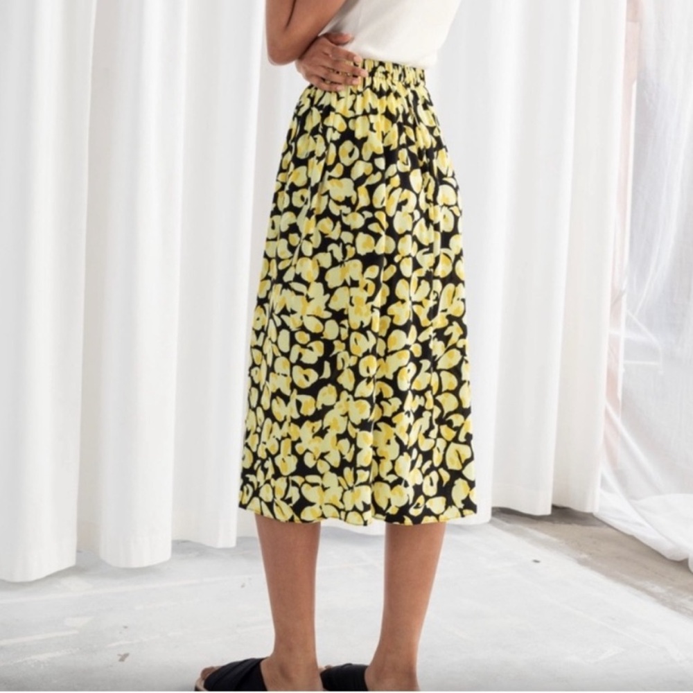 Floral Yellow Pencil Skirt